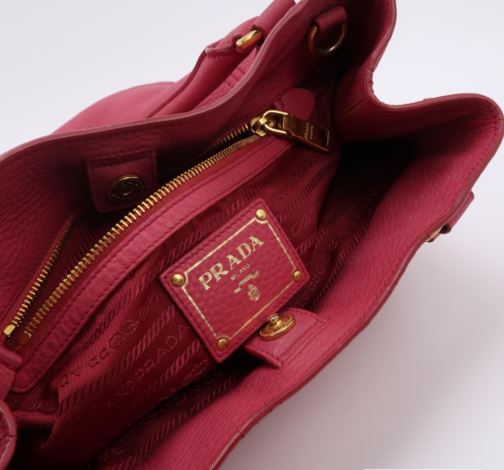 Preloved Prada Vitello Daino Hot Pink 250212781060596